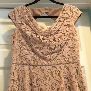 Dusty purple/tan dress. Size 6.